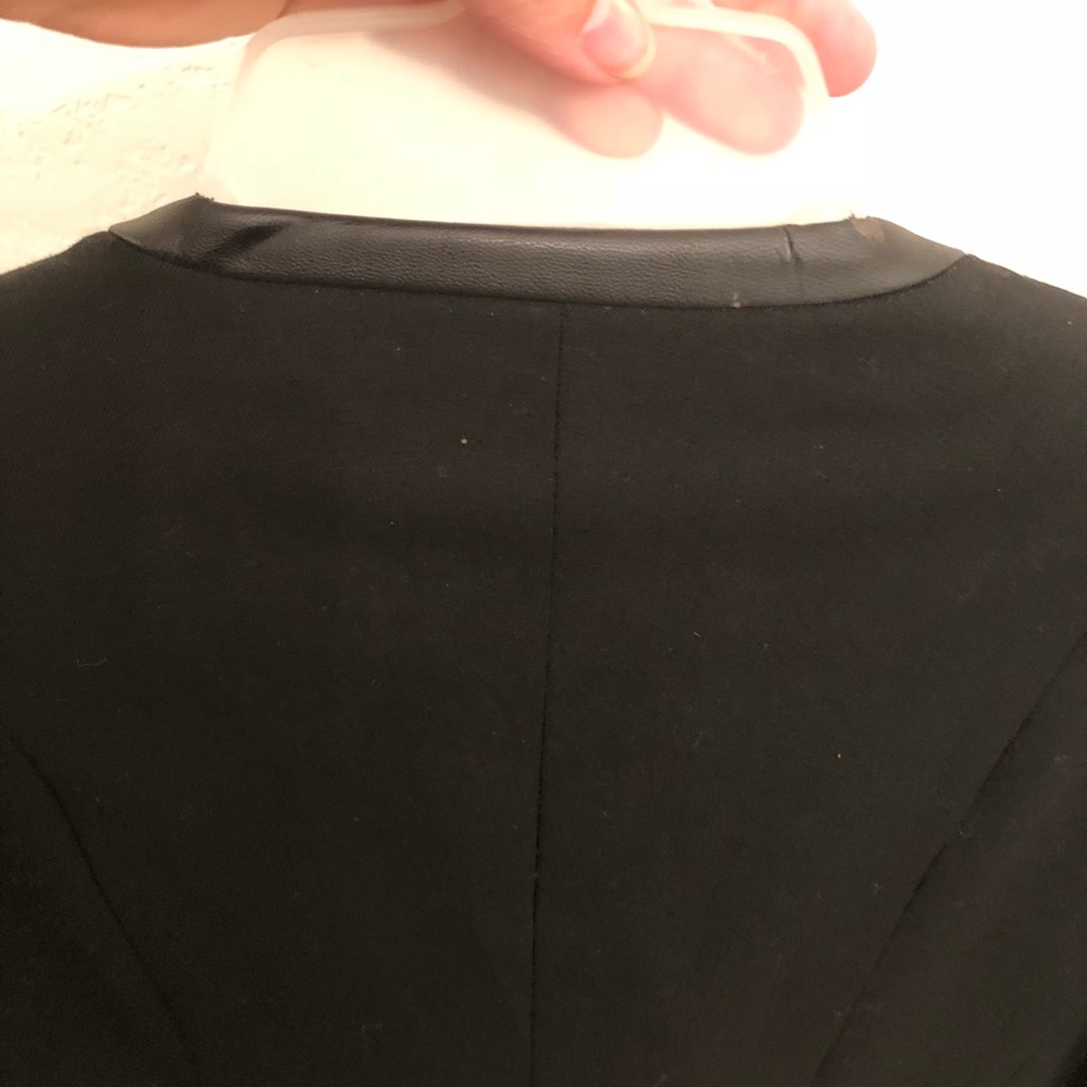 Express Jacket - Picture 6 of 7